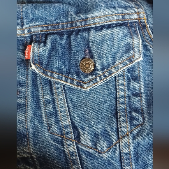 VINTAGE LEVI'S TRUCKER DENIM JACKET SIZE 36 0961-19 MADE IN CANADA - Picture 10 of 16